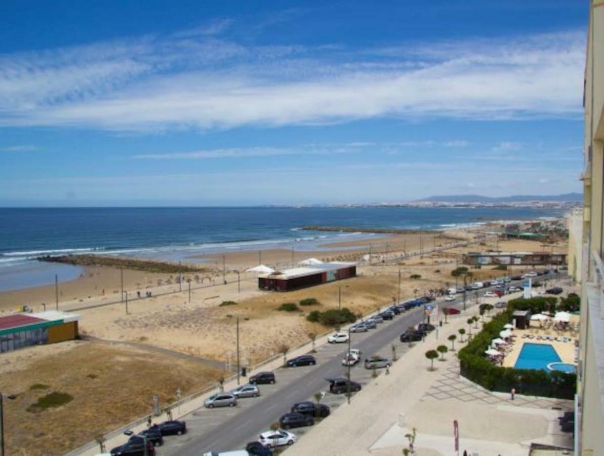Wonderful Studio Apartment In Front Of The Beach Costa da Caparica Extérieur photo
