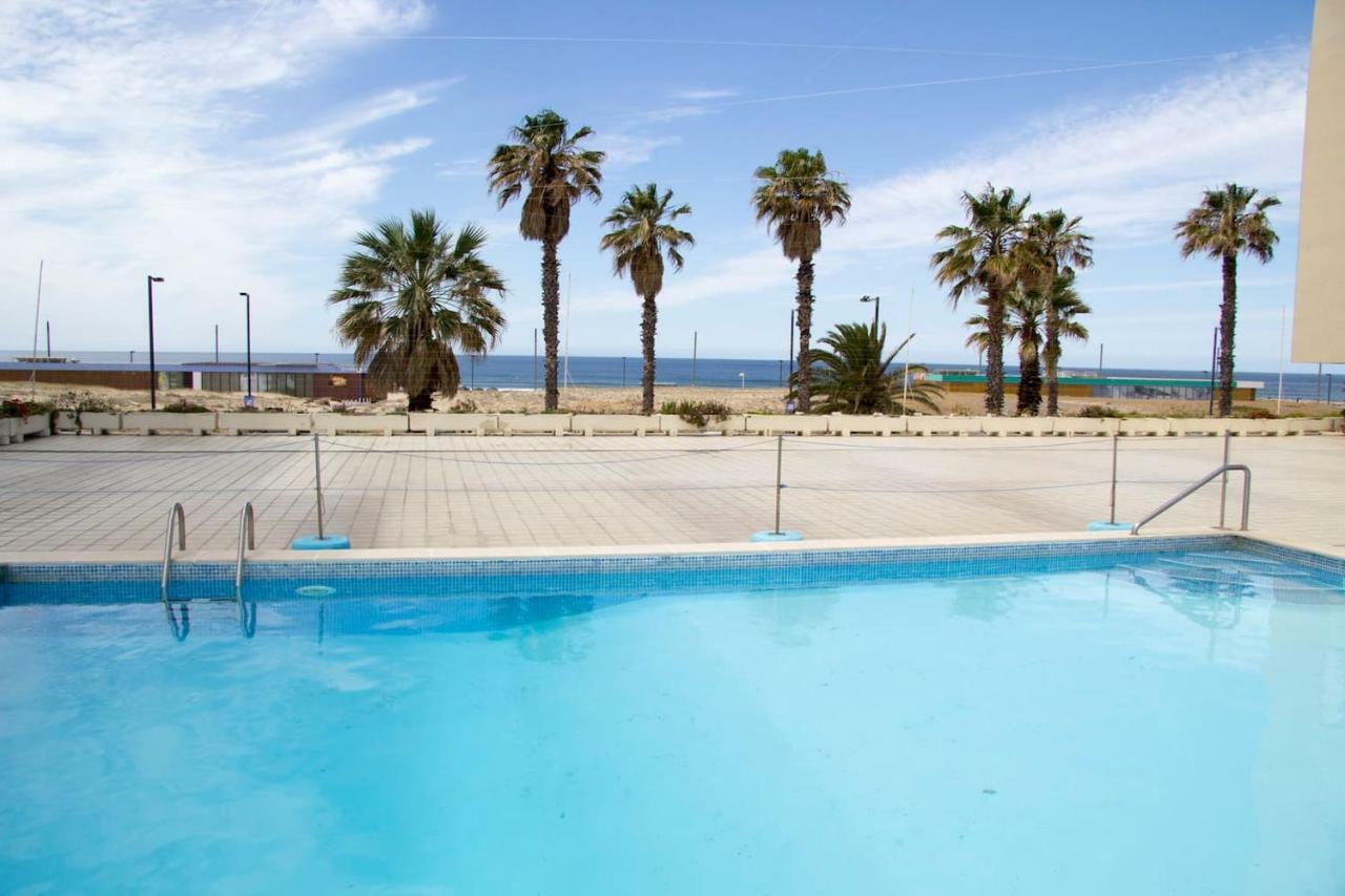 Wonderful Studio Apartment In Front Of The Beach Costa da Caparica Extérieur photo